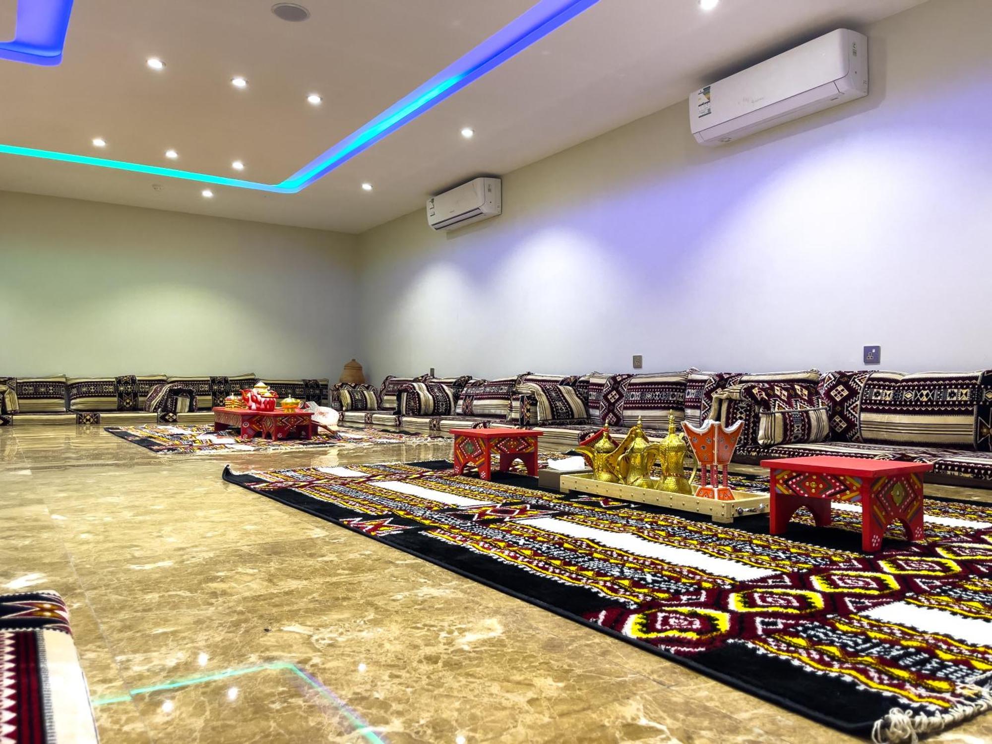 Landmark Hotel Suites Tabuk Exterior photo