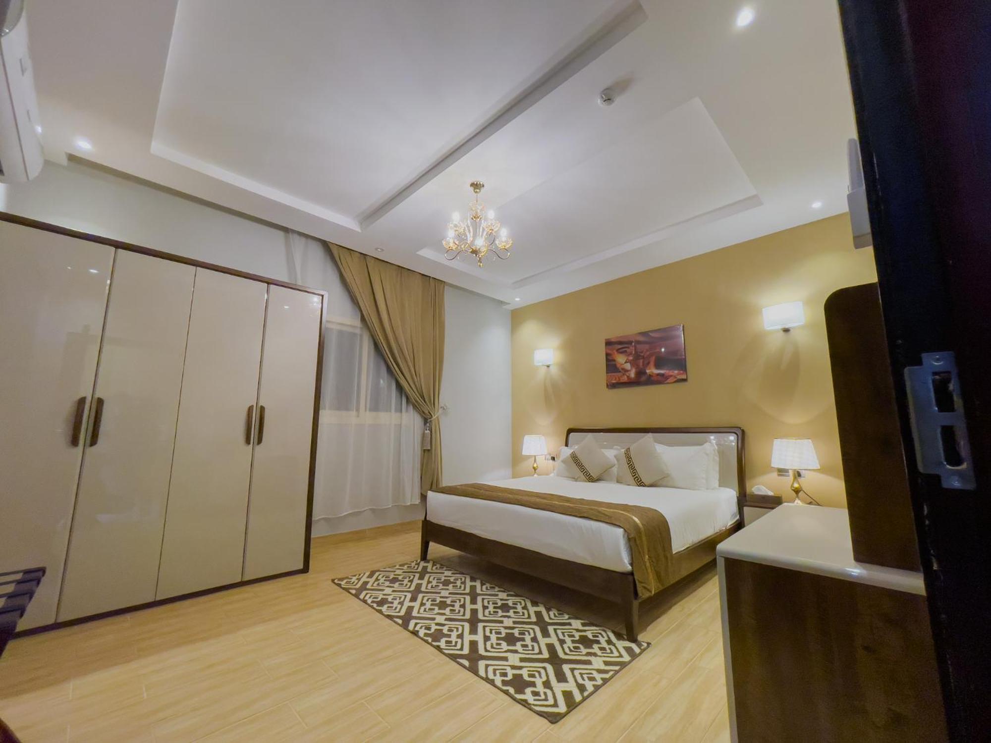 Landmark Hotel Suites Tabuk Exterior photo